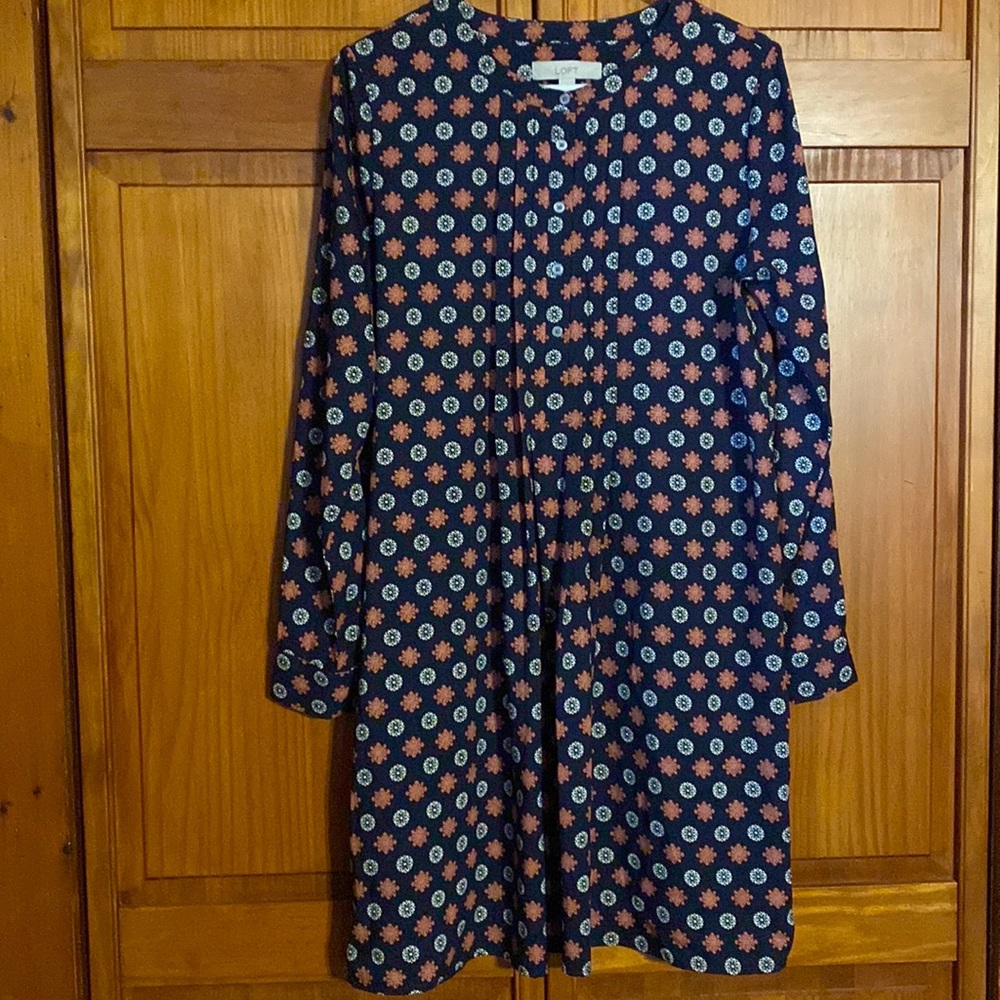 Loft Blue, Tan and White Medallion Dress Without the Belt Size Medium